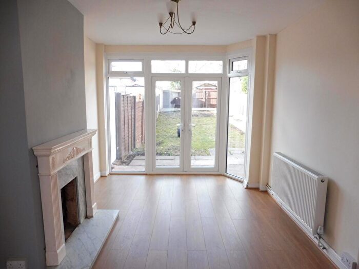 3 Bedroom Semi-Detached House To Rent In Gilbertstone Avenue, Birmingham, B26