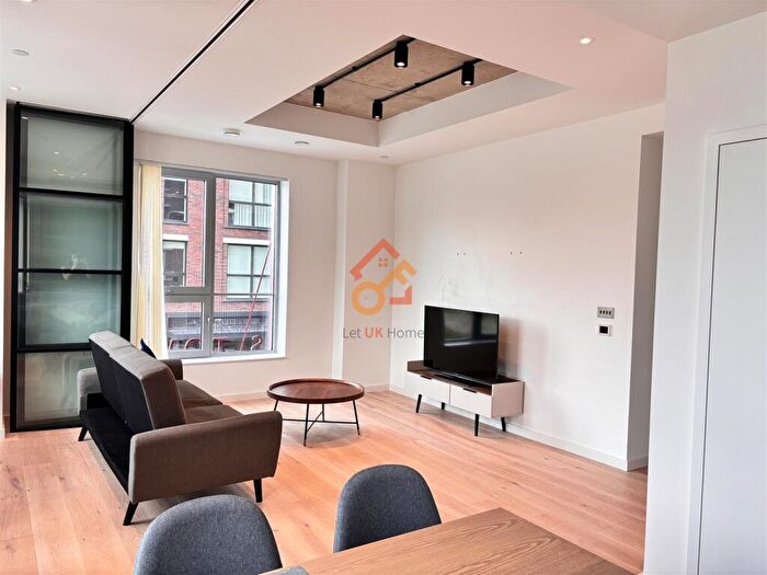 2 Bedroom Flat To Rent In Douglass Tower, Goodluck Hope Walk, London, E14