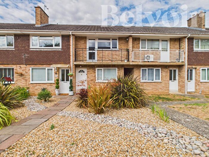 2 Bedroom Maisonette For Sale In Grainger Close, Basingstoke, RG22