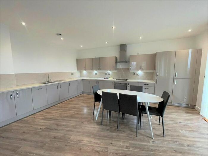 2 Bedroom Flat To Rent In Mitten House, Creative Road, London, SE8