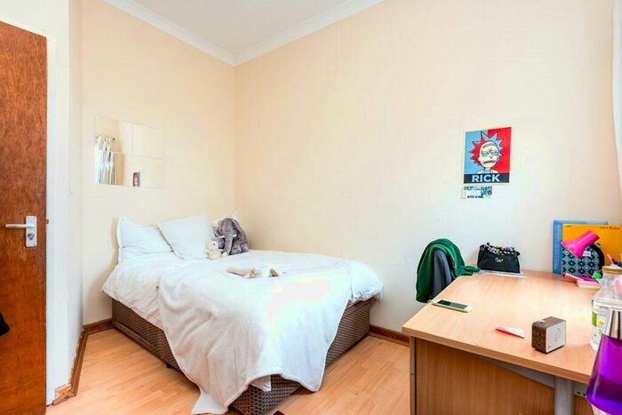 6 Bedroom House To Rent In Rigby Road, Southampton, Hampshire, SO17