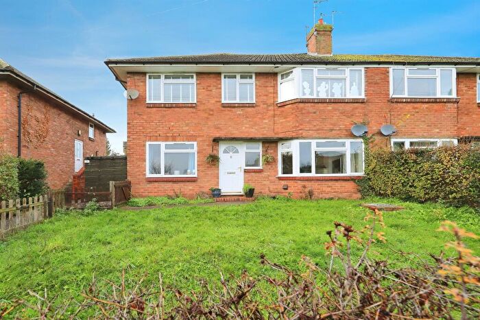 2 Bedroom Flat For Sale In Knight Road, Kidderminster, DY11