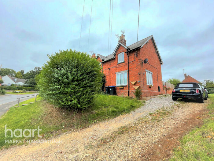1 Bedroom End Of Terrace House For Sale In Church Street, Northamptonshire, NN6