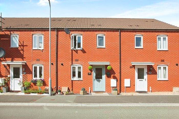 3 Bedroom Terraced House For Sale In Clarke Road, Newport, NP19