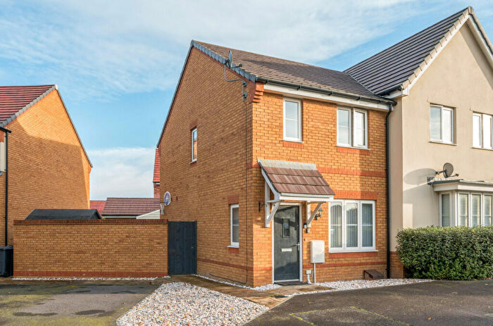 2 Bedroom Semi-Detached House For Sale In Bodding Avenue, Nursling, Southampton, Hampshire, SO16