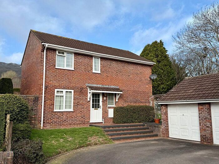 4 Bedroom Detached House For Sale In Poplars Road, Abergavenny, NP7