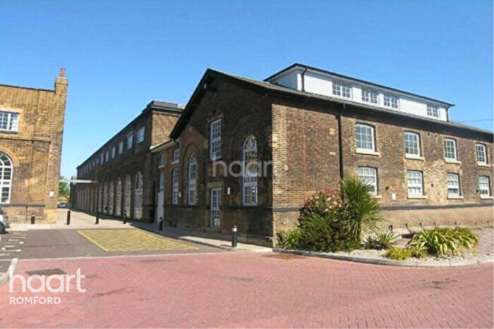 2 Bedroom Apartment To Rent In Kidman Close, Romford, RM2