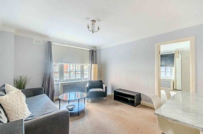 1 Bedroom Flat For Sale In Park West, Hyde Park Estate, London, W2