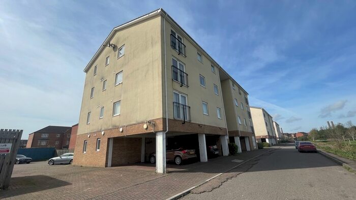 2 Bedroom Flat To Rent In Liberty Grove, Newport, NP19