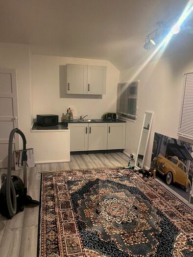 1 Bedroom Flat To Rent In Ashley Drive, Borehamwood, WD6