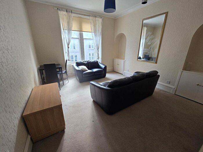1 Bedroom Flat To Rent In Rosemount Viaduct, Aberdeen, AB25
