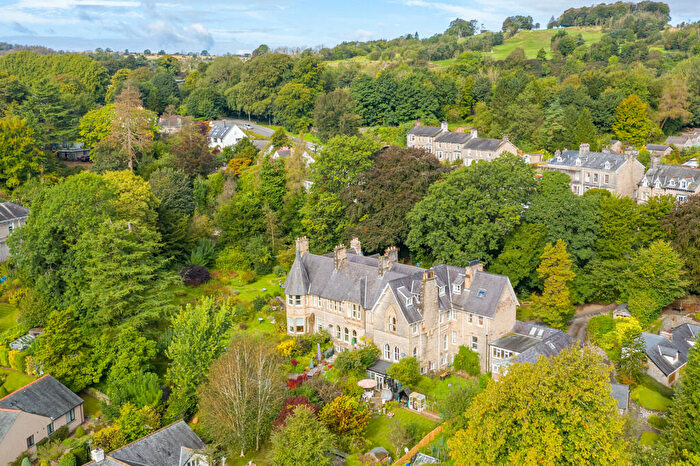7 Bedroom Terraced House For Sale In Ghyll Close, Greenside, Kendal, Cumbria, LA9