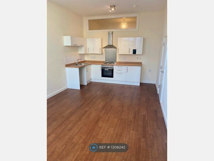 1 Bedroom Flat To Rent In New Central Building, Long Eaton, Nottingham NG10