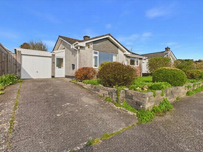 2 Bedroom Detached Bungalow For Sale In Mabe Burnthouse, Penryn - Generous Garden, TR10