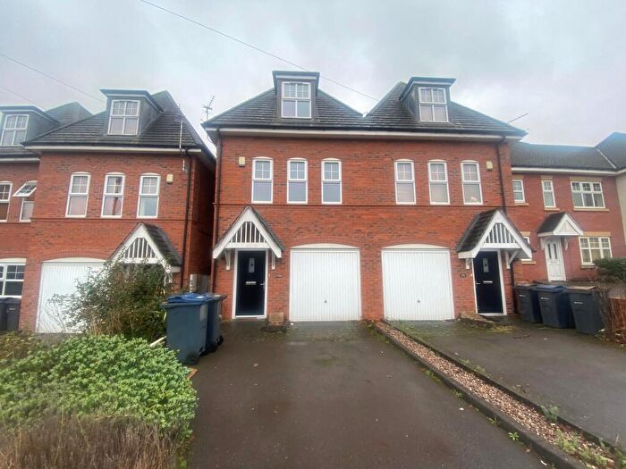 4 Bedroom House To Rent In Rectory Road, Sutton Coldfield, B75