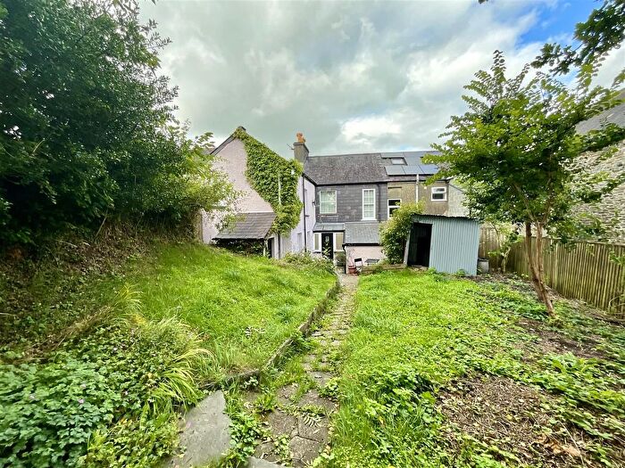 4 Bedroom Semi-Detached House For Sale In Bridge Street, Lampeter, SA48