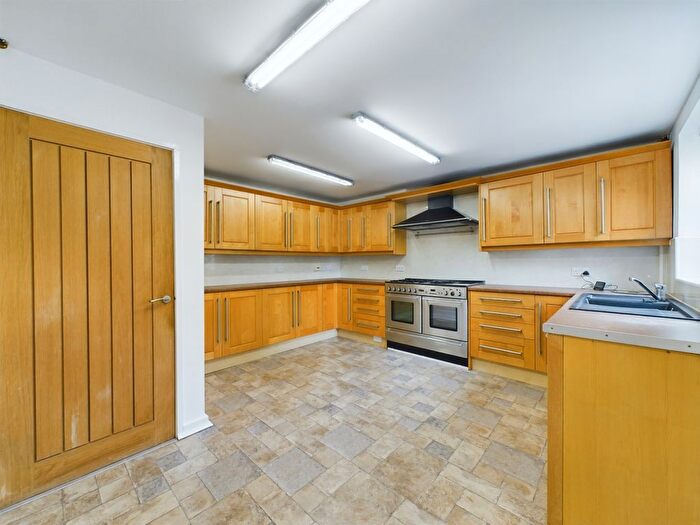 4 Bedroom Detached House To Rent In Denham Close, Woodmancote, Cheltenham, GL52