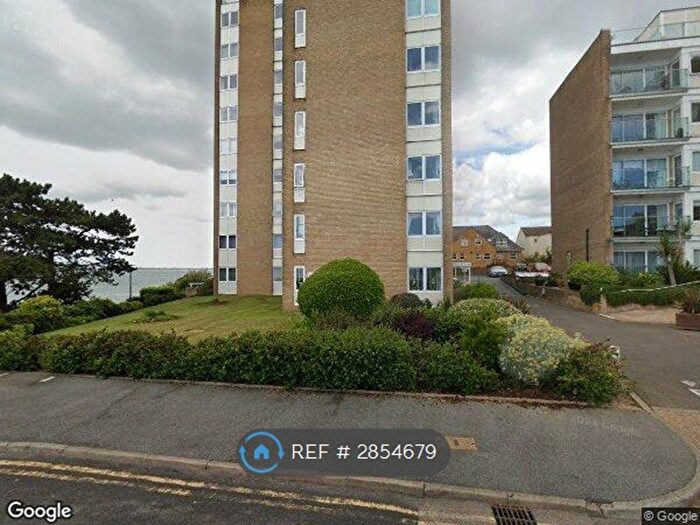 2 Bedroom Flat To Rent In Manor Road, Westcliff-On-Sea, SS0