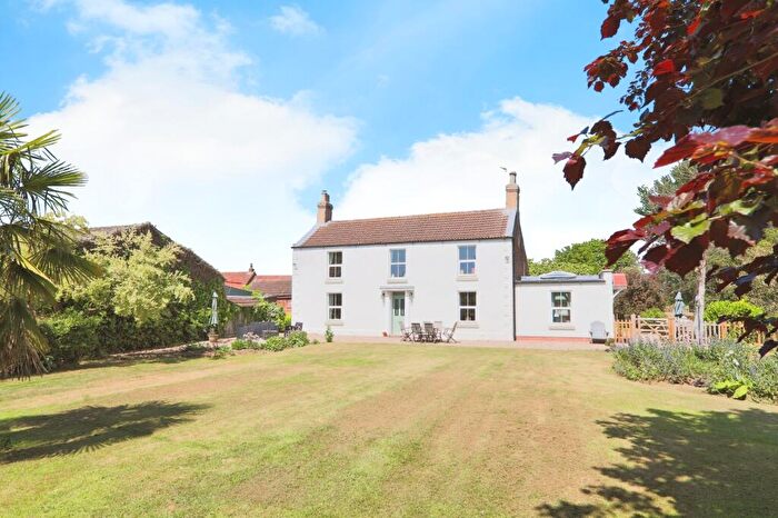 3 Bedroom Detached House For Sale In Elstronwick, East Riding Of Yorkshire, HU12