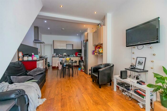 4 Bedroom House To Rent In Westminster Road, Selly Oak, Birmingham, B29