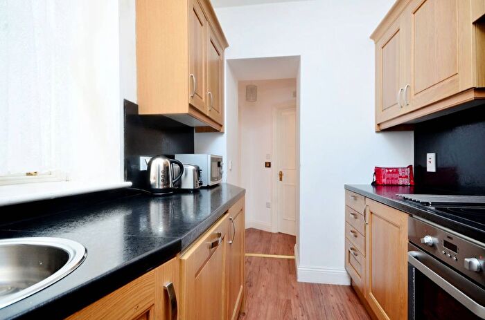 2 Bedroom Flat To Rent In Dean Street, Westminster, London, W1D