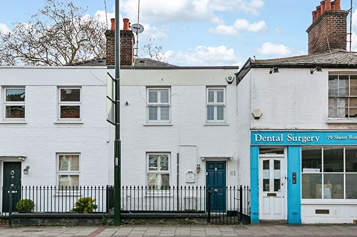 2 Bedroom Terraced House To Rent In Sheen Road, Richmond, TW9