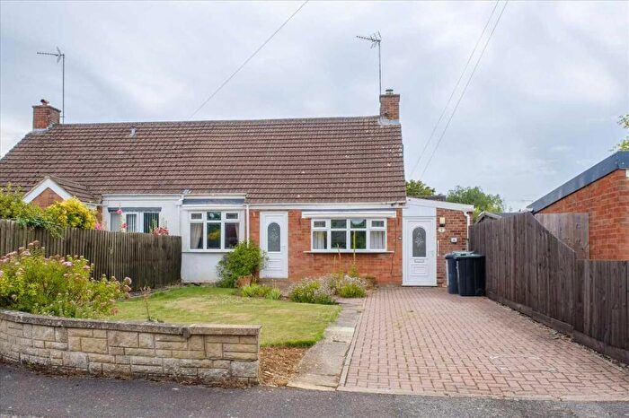 3 Bedroom Bungalow To Rent In Ryehill Close, Isham, NN14