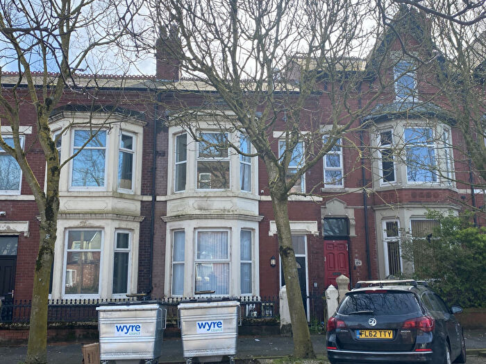 5 Bedroom Terraced House For Sale In Bold Street, Fleetwood, Lancashire, FY7