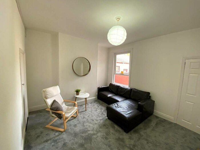 3 Bedroom Terraced House To Rent In Humber Avenue, Coventry, West Midlands, CV1