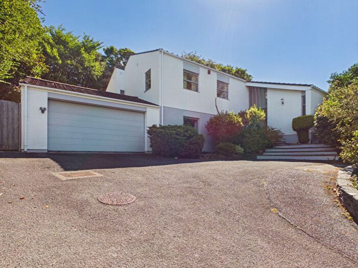 6 Bedroom Detached House To Rent In Moresk, Truro - Substantial Family Home, TR1