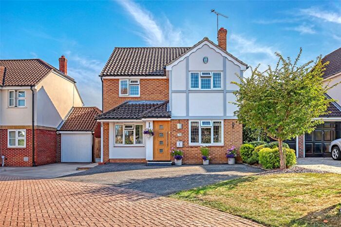 4 Bedroom Detached House For Sale In Lampern Crescent, Billericay, Essex, CM12