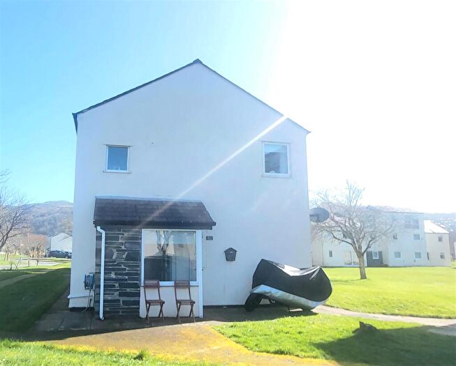 3 Bedroom House For Sale In Glan Gors, Harlech, LL46