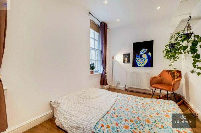 2 Bedroom Apartment To Rent In Bridewell Place, London, E1W
