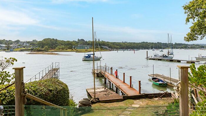 2 Bedroom Chalet For Sale In Wootton Bridge, Isle Of Wight, PO33