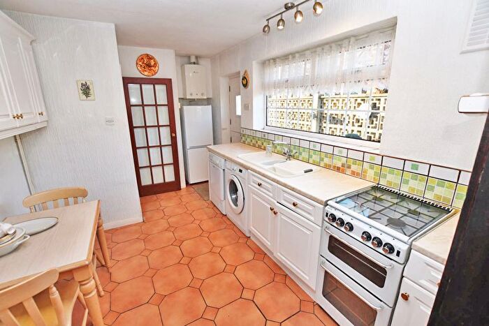 3 Bedroom Bungalow For Sale In Blenheim Close, Bearsted, Maidstone, ME15
