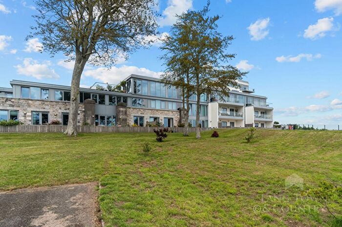 2 Bedroom Flat For Sale In Maritime Square, Mount Wise, Plymouth, PL1