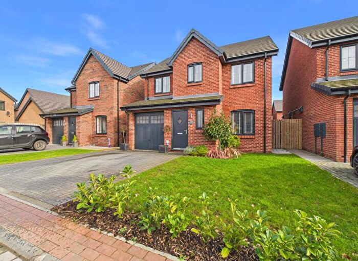 4 Bedroom Detached House For Sale In Etherington Field, Brough, HU15