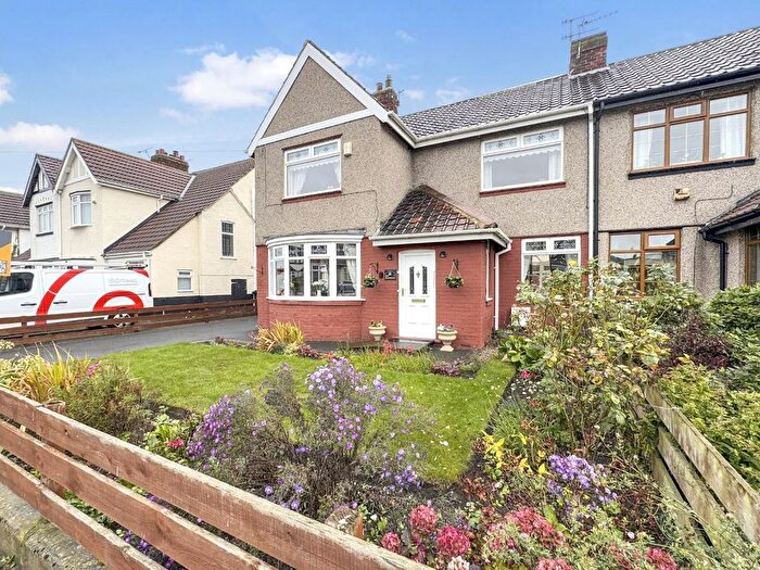 3 Bedroom Semi-detached House For Sale In Caledonian Road, Hartlepool, TS25