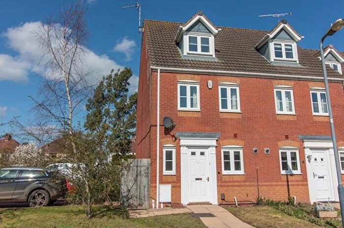 3 Bedroom Terraced House To Rent In Portreath Drive, Horseton Grange, Nuneaton, CV11