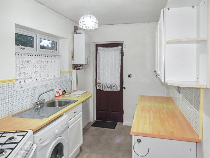 1 Bedroom Flat For Sale In Fulwood Avenue, Blackpool, Lancashire, FY3