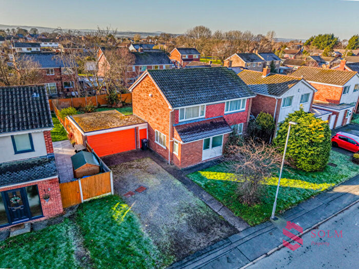 4 Bedroom Detached House For Sale In Castlecroft Road, Chester, Cheshire, CH4