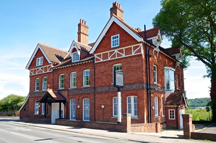 22 Bedroom House For Sale In Oxford Road, Tilehurst, Reading, RG31