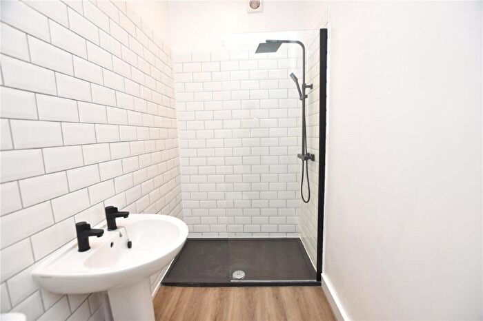 1 Bedroom Flat For Sale In Langside Road, Bothwell, Glasgow, South Lanarkshire, G71