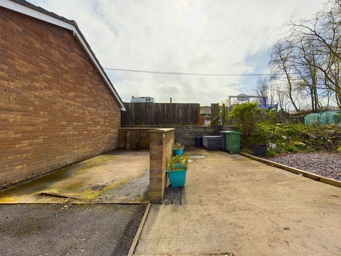 3 Bedroom Property For Sale In Silver Birch Close, Whitchurch, Cardiff