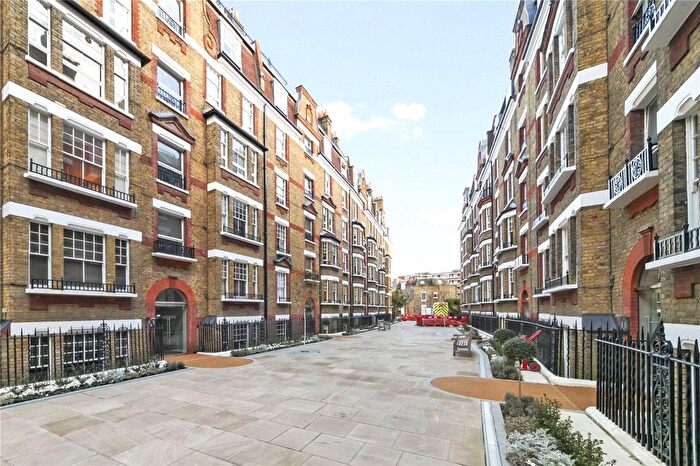 1 Bedroom Flat For Sale In Walton Street, Knightsbridge, SW3