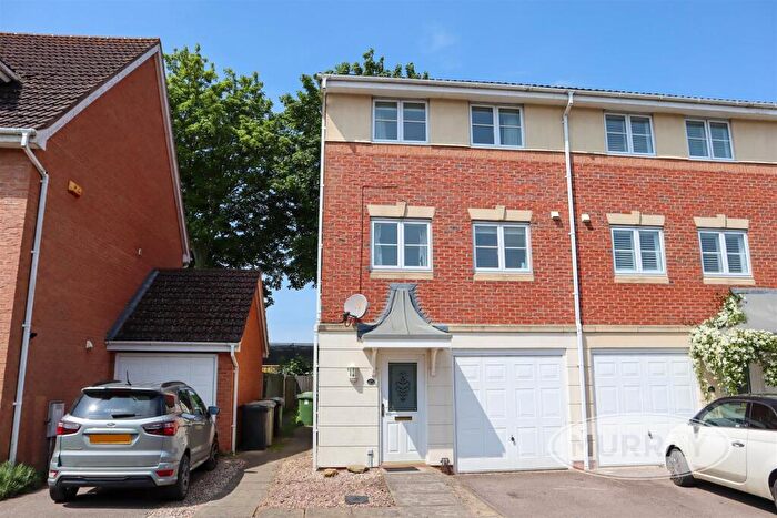 3 Bedroom Town House To Rent In Barmstedt Close, Oakham, Rutland, LE15