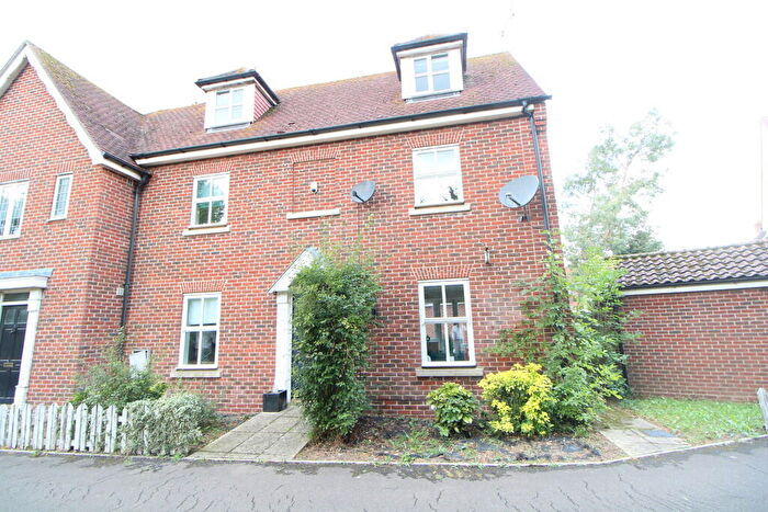 4 Bedroom End Of Terrace House To Rent In Elmstead Road, Colchester, CO4