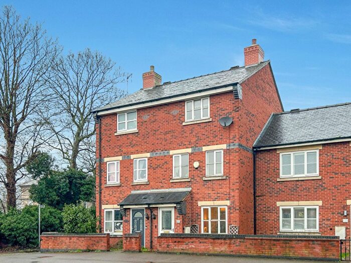 3 Bedroom Terraced House For Sale In Tamworth Road, Long Eaton, Nottingham, Derbyshire, NG10