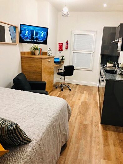 1 Bedroom Semi-Detached House To Rent In Osborne Terrace, Newcastle Upon Tyne, NE2