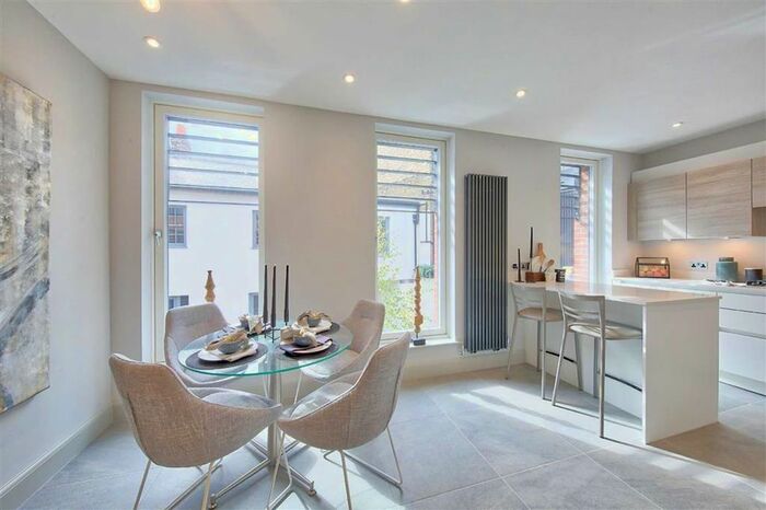 3 Bedroom Property To Rent In Old Bakery Mews, Hampton Wick, Kingston Upon Thames, KT1